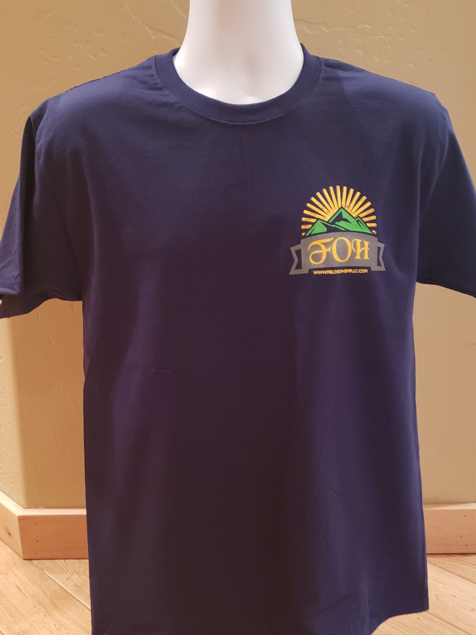 Tank Tops, T-Shirts & Hoodies - Image 6